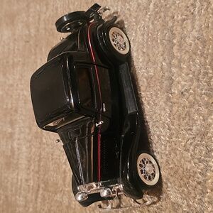 Sunnyside 1932 Ford 3-Window Coupe diecast model car.